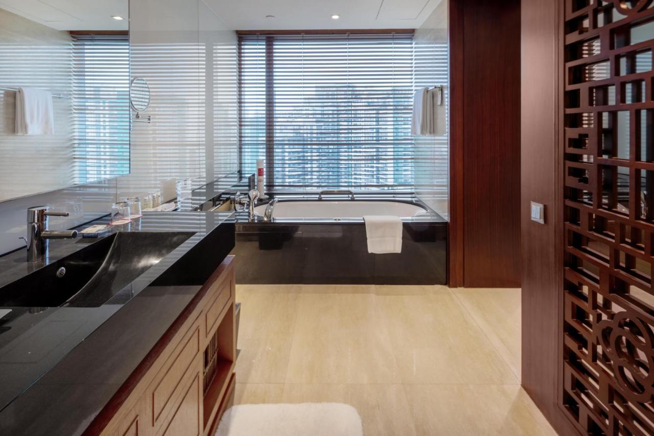 Grand Millennium Beijing Hotel Екстериор снимка