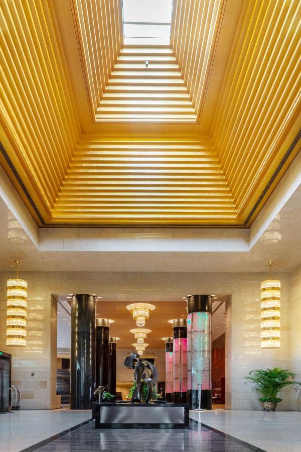 Grand Millennium Beijing Hotel Екстериор снимка