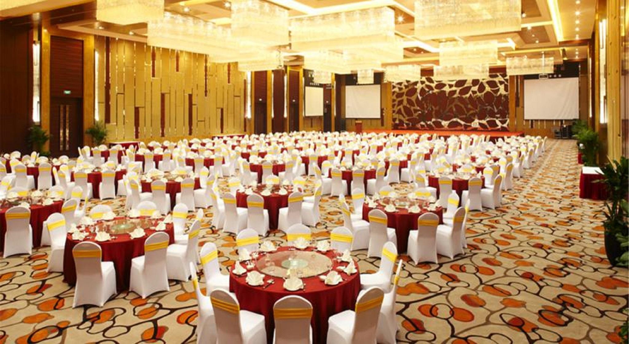 Grand Millennium Beijing Hotel Екстериор снимка