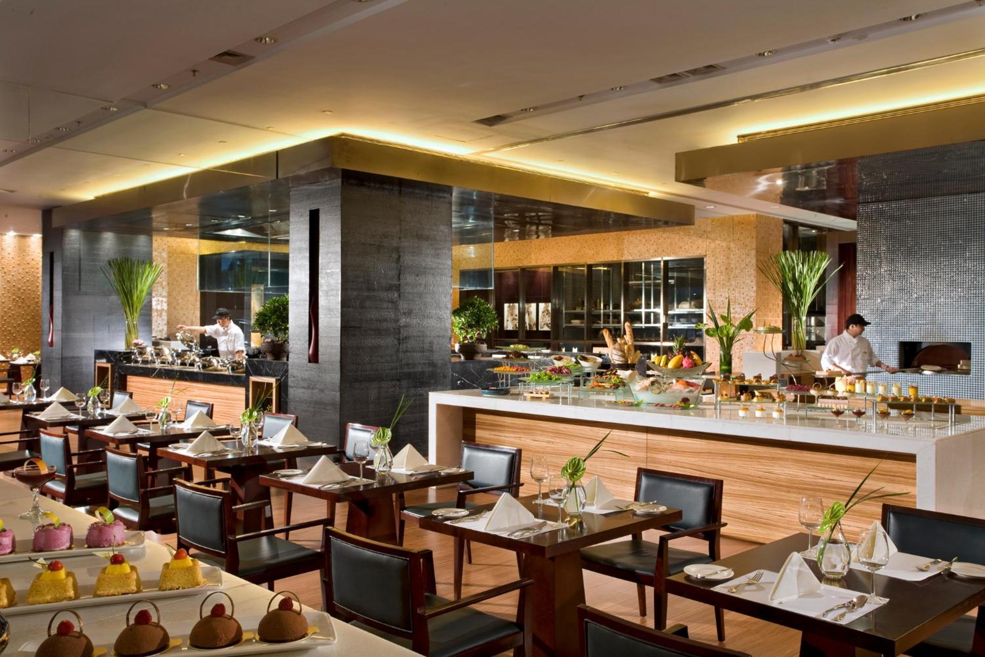 Grand Millennium Beijing Hotel Екстериор снимка